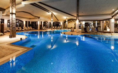 Уикенд Оазис в СПА Комплекс Старосел: Перфектната Почивка за Двама