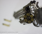 Стрелба с различни видове оръжие | Makaroon.bg