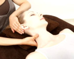 Тай масаж на глава, ръце и рамене таймаут (20 мин) | Makaroon.bg