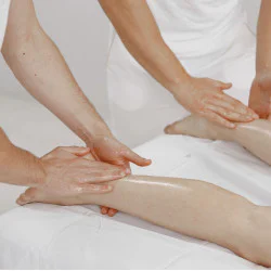 ВИП Тайландски Масаж „Изобилие“ ВИП Тайландски Масаж „Изобилие“