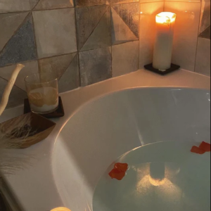Pamper yourself with a "Luxury Bath of Your Choice" Pamper yourself with a "Luxury Bath of Your Choice"