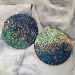 Creative workshop for making a magical set of 4 items from epoxy resin Creative workshop for making a magical set of 4 items from epoxy resin