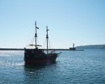 Подарете си една необикновена морска разходка за двама с кораб край Варна от Makaroon