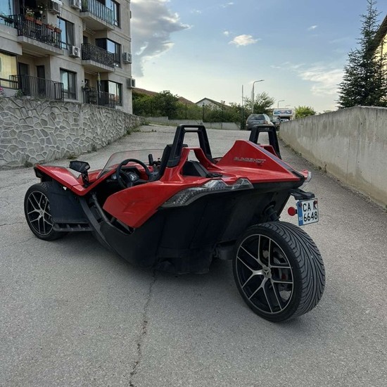 Забавление, адреналин и щипка фантастика с Разходка с Polaris Slingshot край Варна от Makaroon Забавление, адреналин и щипка фантастика с Разходка с Polaris Slingshot край Варна от Makaroon