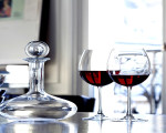 Винено удоволствие: Дегустация на 3 вида вино за двама във вила Юстина | Makaroon.bg