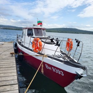 Лятна идилия с „Разходка с лодка за 8 души във Варна“