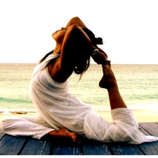 Йога сутрин и вечер | Makaroon.bg