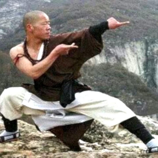 Кунг Фу урок | Makaroon.bg