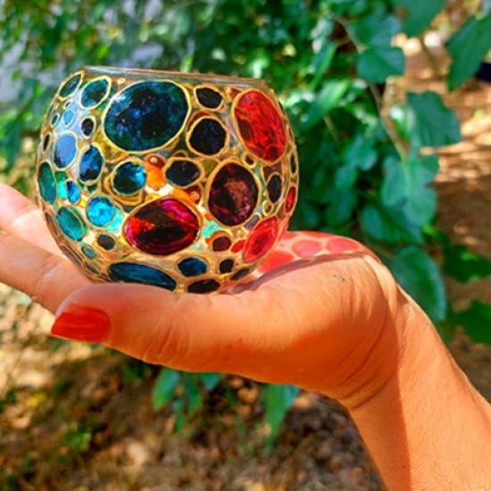 Създайте нещо красиво заедно с творческо ателие за Стъклопис за двама от Makaroon