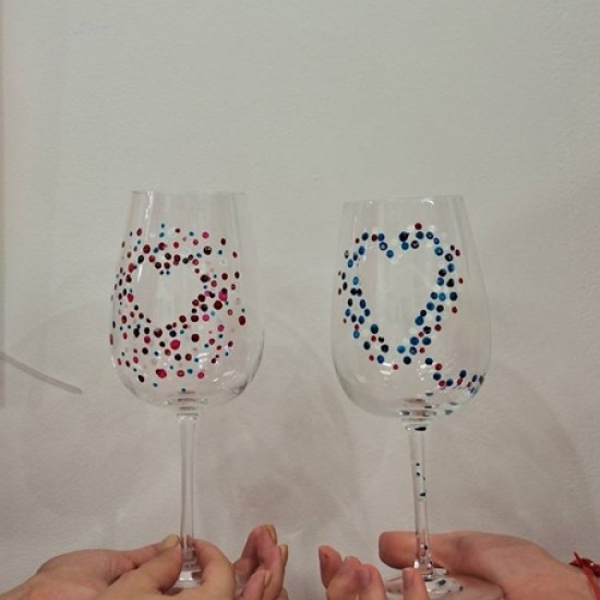 Създайте нещо красиво заедно с творческо ателие за Стъклопис за двама от Makaroon