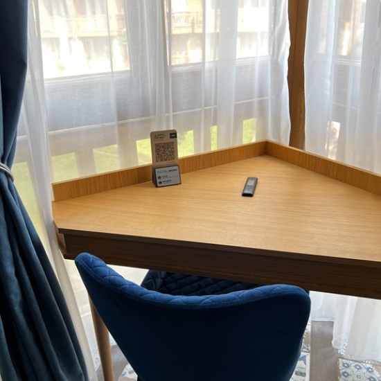 Нощувка за двама в Синьото студио в Пирин Голф Хотел & СПА от Макароон Нощувка за двама в Синьото студио в Пирин Голф Хотел & СПА от Макароон