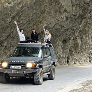 Разходка с джип Land Rover Discovery в Родопите Разходка с джип Land Rover Discovery в Родопите