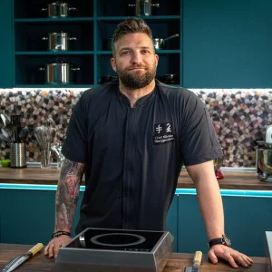 Запретнете ръкави с Кулинарни курсове с Николай Немигенчев