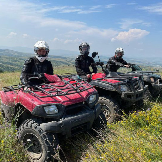 Планински преход с ATV край Банкя от Макароон Планински преход с ATV край Банкя от Макароон