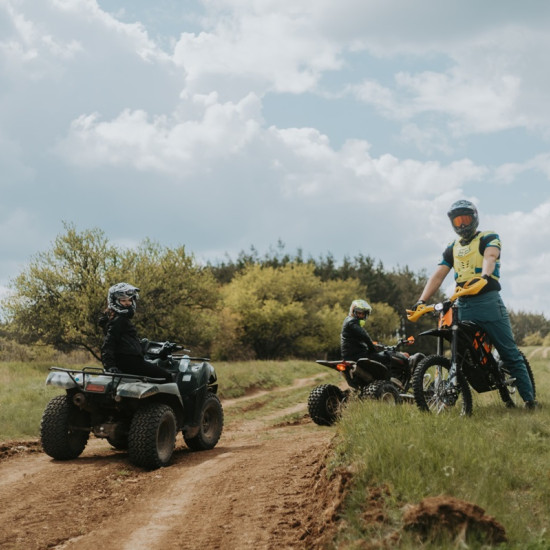 Планински преход с ATV край Банкя от Макароон Планински преход с ATV край Банкя от Макароон