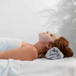 Хидратация в дълбочина с терапия Power Hyaluronic в Бургас Хидратация в дълбочина с терапия Power Hyaluronic в Бургас