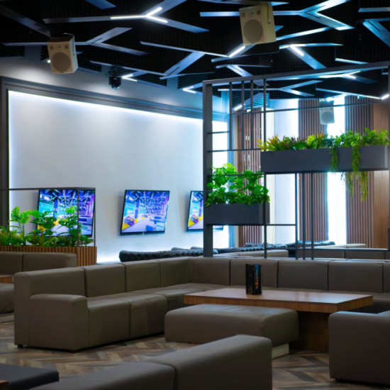 Телепортирайте се в един различен свят с 20 минути „VR Arena за един човек”  от Makaroon