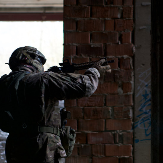 Подари преживяване - игра в жива реалност Подари преживяване: Игра AirSoft | Makaroon.bg