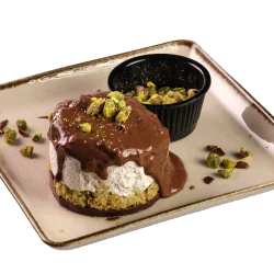 Екзотични сладки изкушения с десертно меню за двама в Raffy Bar and Gelato  Екзотични сладки изкушения с десертно меню за двама в Raffy Bar and Gelato