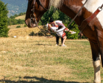 Сред природа и коне - Фотосесия с коне и български народни носии в Ранчо Аврора от Makaroon