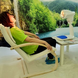 Salt room therapy + massage + anti-aging light therapy Salt room therapy + massage + anti-aging light therapy