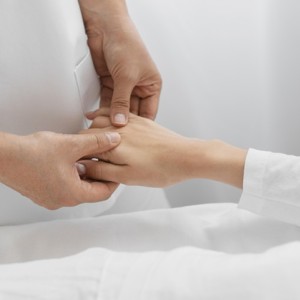 Златен допир – Премиум грижа за ръце във Варна Златен допир – Премиум грижа за ръце във Варна