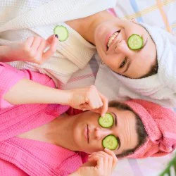 Споделена хармония с Огледален масаж за двойки във Варна Споделена хармония с Огледален масаж за двойки във Варна