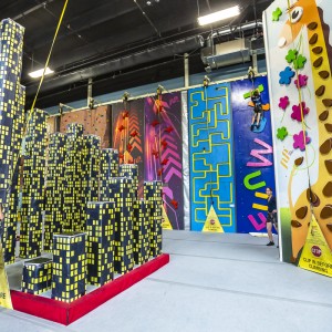 Individual Climbing Training at Momentum Indoor Climbing Individual Climbing Training at Momentum Indoor Climbing