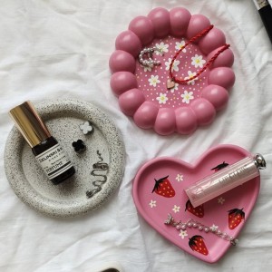 Арт работилница с Еко смола за поставка за бижута в Пловдив