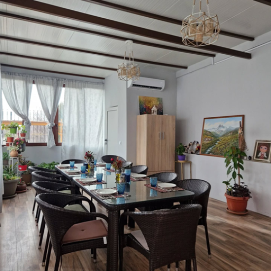 Арменска вечеря за двама в ресторант Аракс, гр. Костинброд от Makaroon.bg