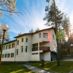 В тишината на гората - 2 нощувки в самостоятелна вила за до 4 човека в Цигов Чарк В тишината на гората - 2 нощувки в самостоятелна вила за до 4 човека в Цигов Чарк