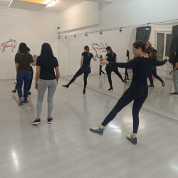 Dance to the rhythm of Greece - visit for one person in a standard group Dance to the rhythm of Greece - visit for one person in a standard group
