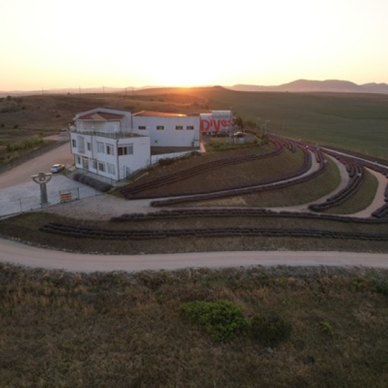 В света на лавандулата - една необикновена арома дегустация за двама от Makaroon