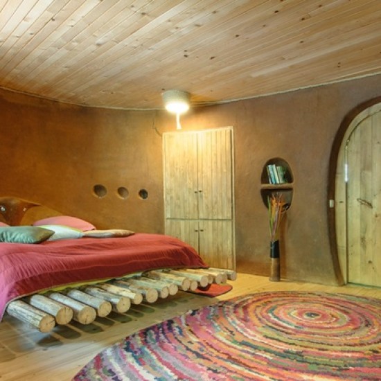 Организирайте перфектната почивка в един малък приказен Рай с 2 нощувки в Еко селище Омая от Makaroon