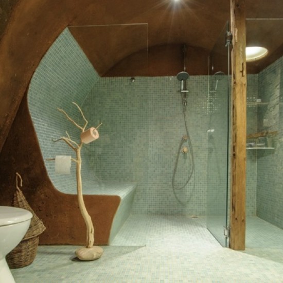 Организирайте перфектната почивка в един малък приказен Рай с 2 нощувки в Еко селище Омая от Makaroon