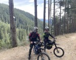 Впуснете се в едно щуро приключение сред природата с Двучасов тур с електрически мотор край Смолян от Makaroon Впуснете се в едно щуро приключение сред природата с Двучасов тур с електрически мотор край Смолян от Makaroon
