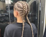 Внесете свежест и вдъхновение във визията си с нова прическа с плитки от Makaroon Внесете свежест и вдъхновение във визията си с нова прическа с плитки от Makaroon