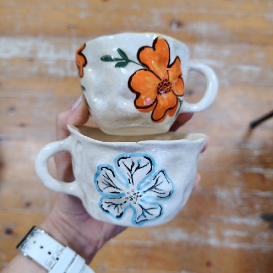 Уъркшоп за уникална чаша за капучино, чай или матча в Ателие по Керамика от Makaroon.bg