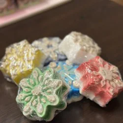 Сапуни и вино - арт работилница за един човек в Банско Сапуни и вино - арт работилница за един човек в Банско