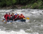 Впуснете се в едно истинско приключение по вода с Рафтинг по р. Искър от Makaroon Впуснете се в едно истинско приключение по вода с Рафтинг по р. Искър от Makaroon