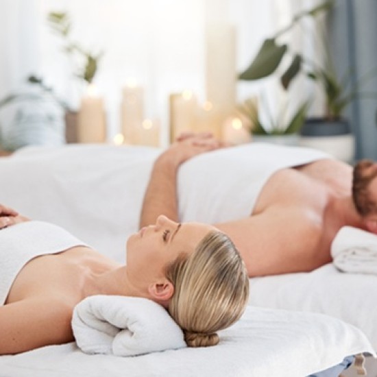 Споделете едно приятно преживяване с любим човек със Синхронен масаж в Пловдив от Makaroon