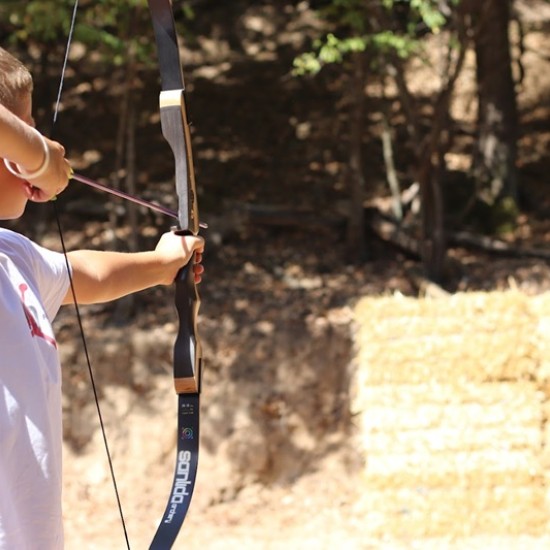 Прекарайте един незабравим ден сред природата със сафари с диви животни, разходка и барбекю край Ихтиман от Makaroon