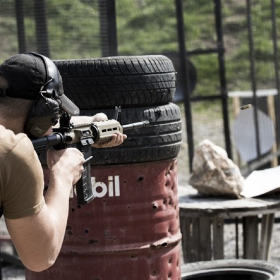 Стрелба и забавление със специално Стрелково преживяване за един или двама край Пловдив от Makaroon Стрелба и забавление със специално Стрелково преживяване за един или двама край Пловдив от Makaroon