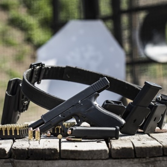 Стрелба и забавление със специално Стрелково преживяване за един или двама край Пловдив от Makaroon Стрелба и забавление със специално Стрелково преживяване за един или двама край Пловдив от Makaroon