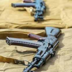 Стрелба с 3 вида оръжие - пакет Counter-Strike с Глок, AR15 и Калашник в Хасково Стрелба с 3 вида оръжие - пакет Counter-Strike с Глок, AR15 и Калашник в Хасково