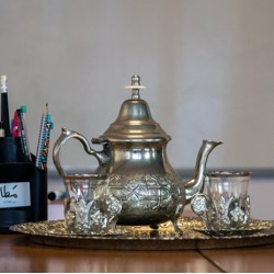 Arabic language workshop + oriental treat for one person in the Pearl Kingdom