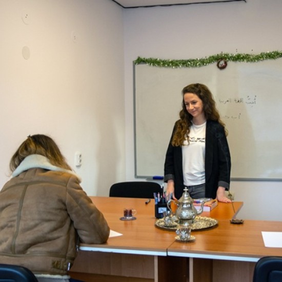 Потопете се в арабската култура и открийте един цял нов свят с Уъркшоп по арабски език от Makaroon Потопете се в арабската култура и открийте един цял нов свят с Уъркшоп по арабски език от Makaroon